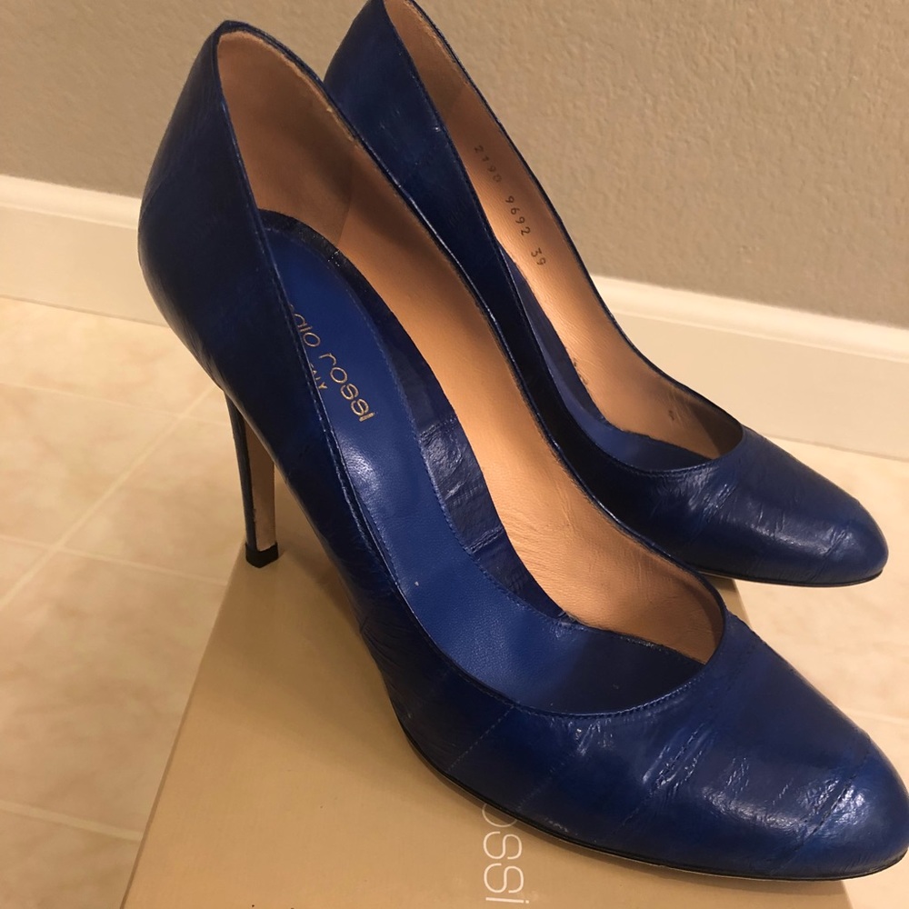 Excellent Condition. Sergio Rossi